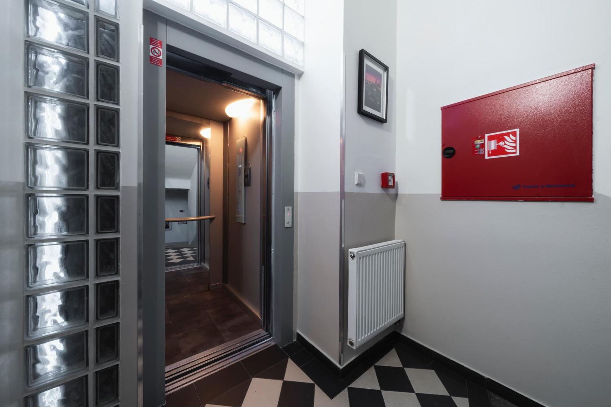 Hotel Leon Praha Eksteriør bilde